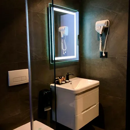 Hotel Baz'hur Boutique 3*