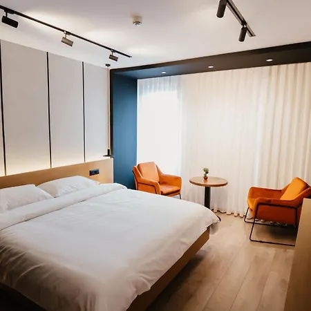 Hotel Baz'hur Boutique