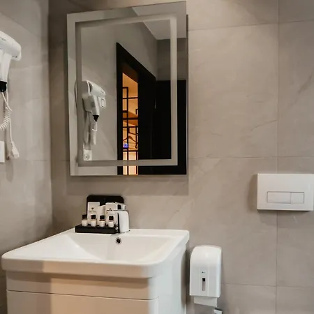 Hotel Baz'hur Boutique