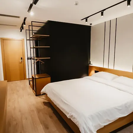 Baz'hur Boutique מלון